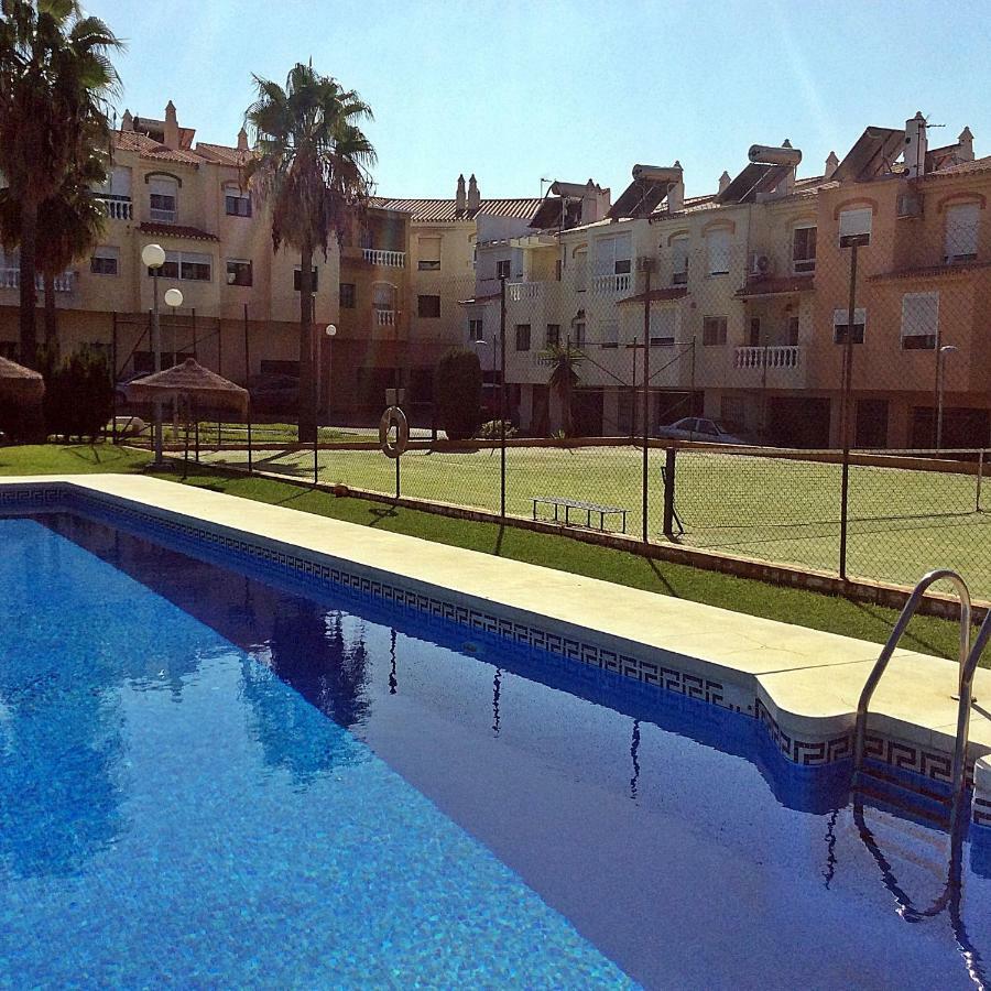 Piso Torre Del Mar Leilighet Eksteriør bilde